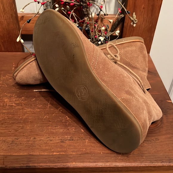 Perfect condition tan Lucky Brand Booties, suede🥰 - Picture 5 of 5
